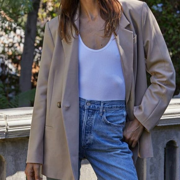 Oversized Boyfriend Blazer - Picture 2 of 5